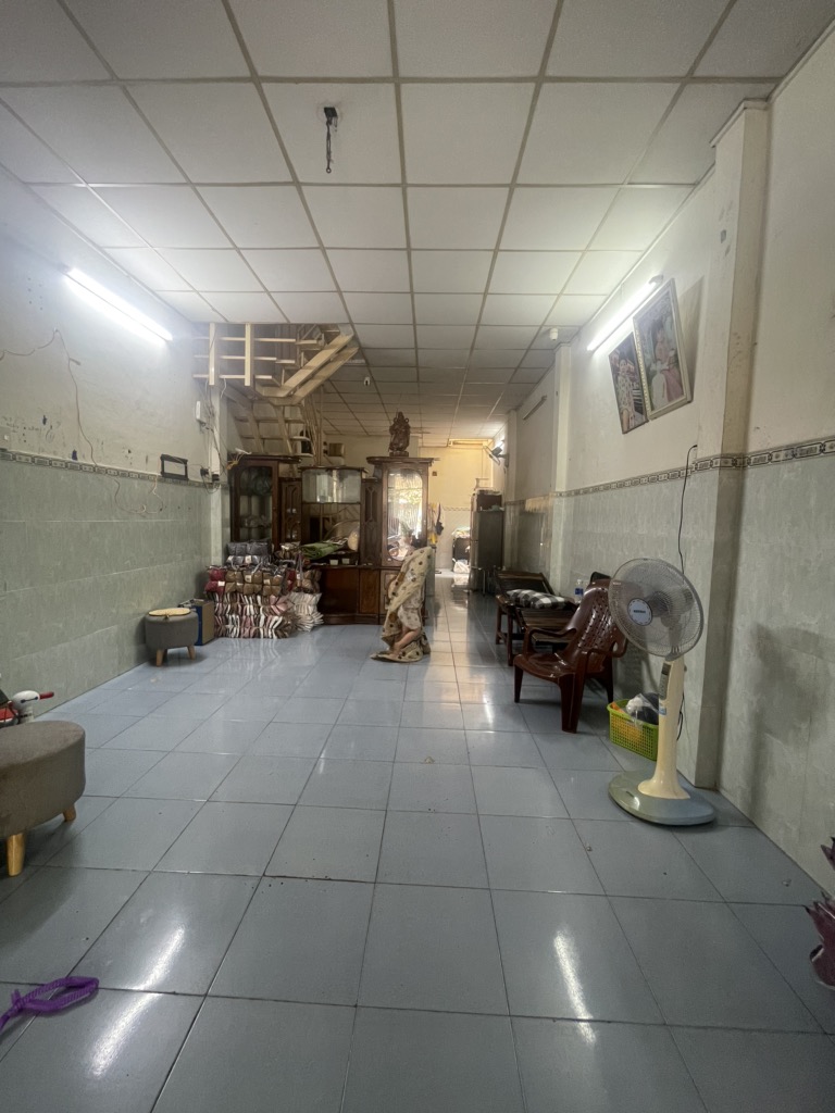 SÁT CHỢ BÌNH LONG-CÁCH AEON MALL TÂN PHÚ ĐÚNG 200M-70M2 CHỈ NHÍCH 5X.X.X...